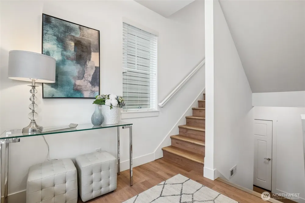 12823 65th Place W Edmonds, WA 98026