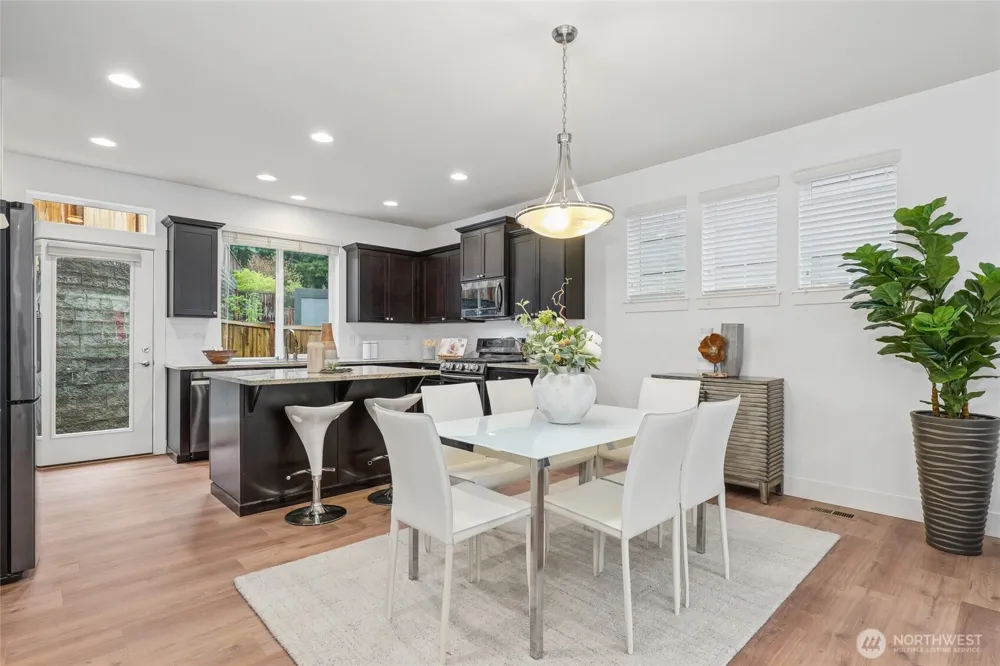 12823 65th Place W Edmonds, WA 98026