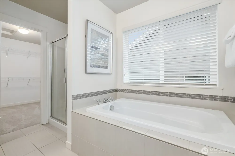 12823 65th Place W Edmonds, WA 98026