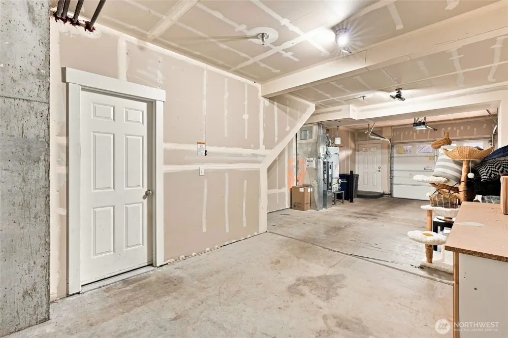 23300 SE Black Nugget Road #M2 Issaquah, WA 98029