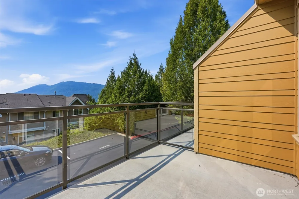 23300 SE Black Nugget Road #M2 Issaquah, WA 98029