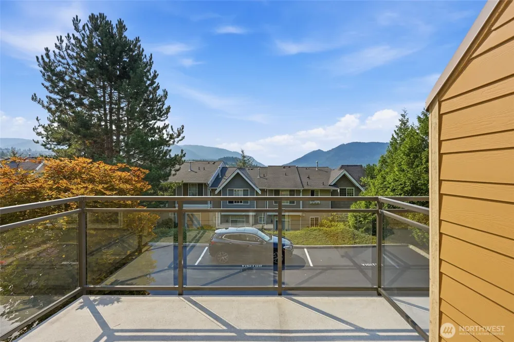 23300 SE Black Nugget Road #M2 Issaquah, WA 98029