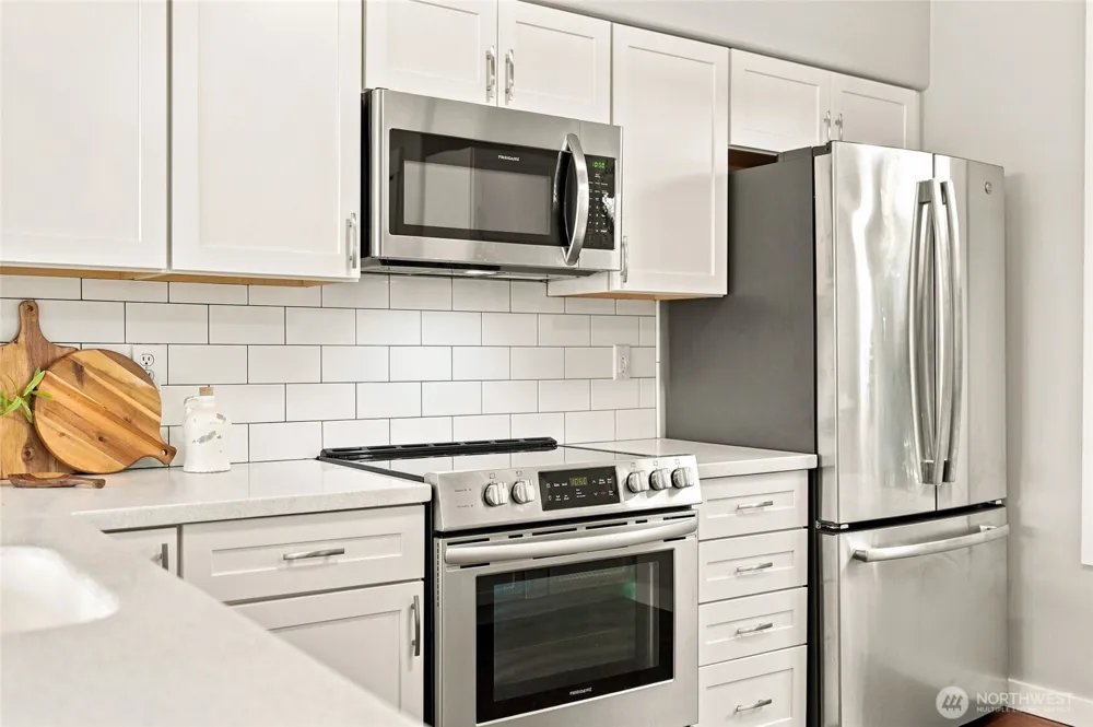 23300 SE Black Nugget Road #M2 Issaquah, WA 98029