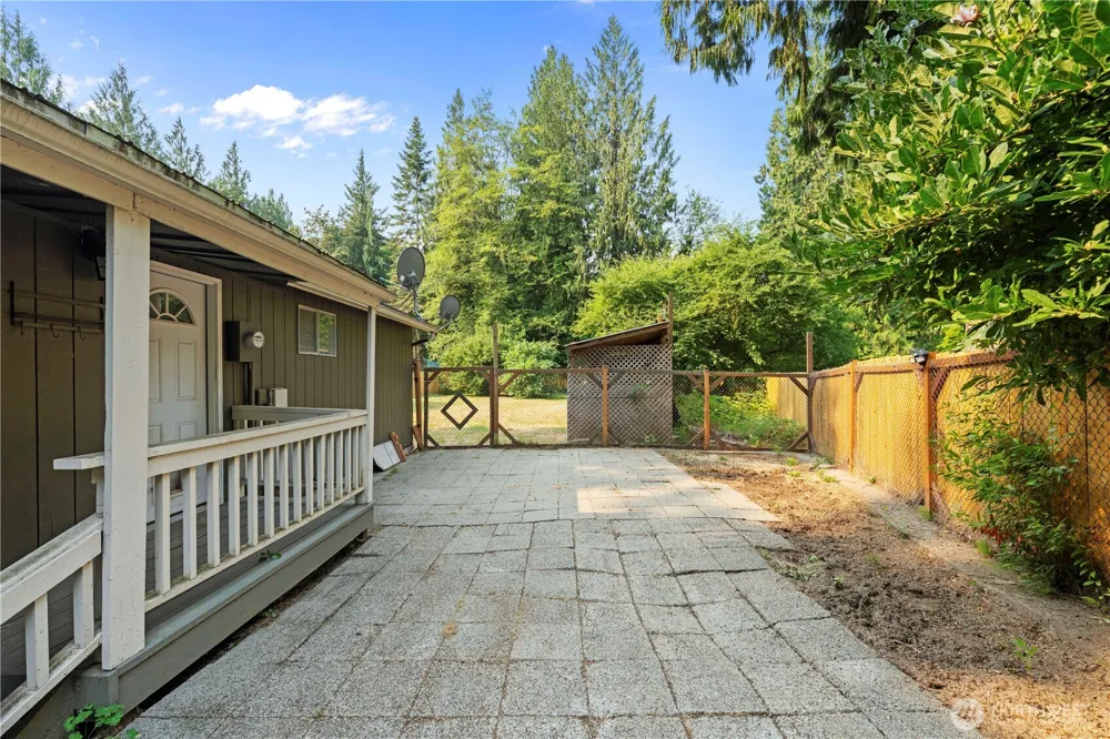 42032 Shore Lane Concrete, WA 98237