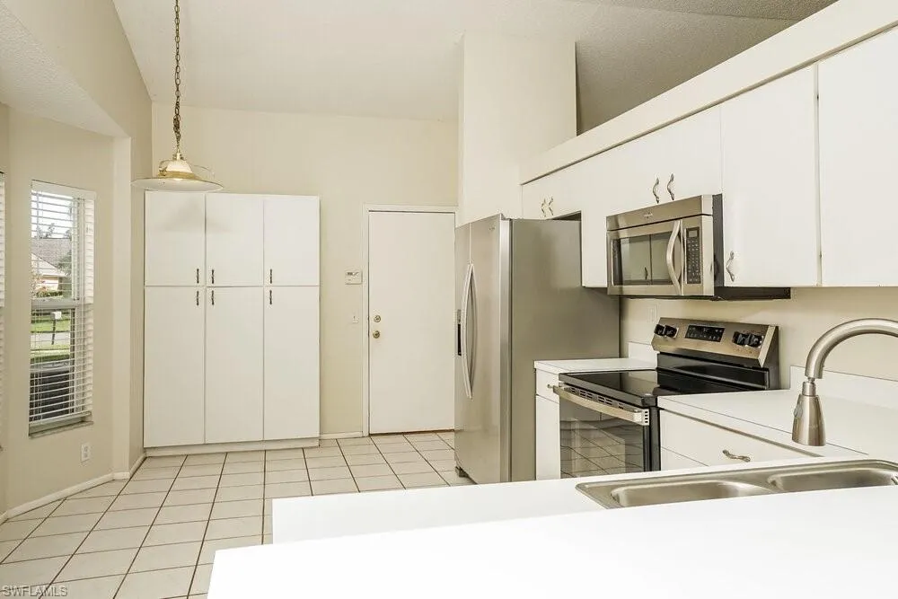 Address Not Shown Bradenton, FL 34208