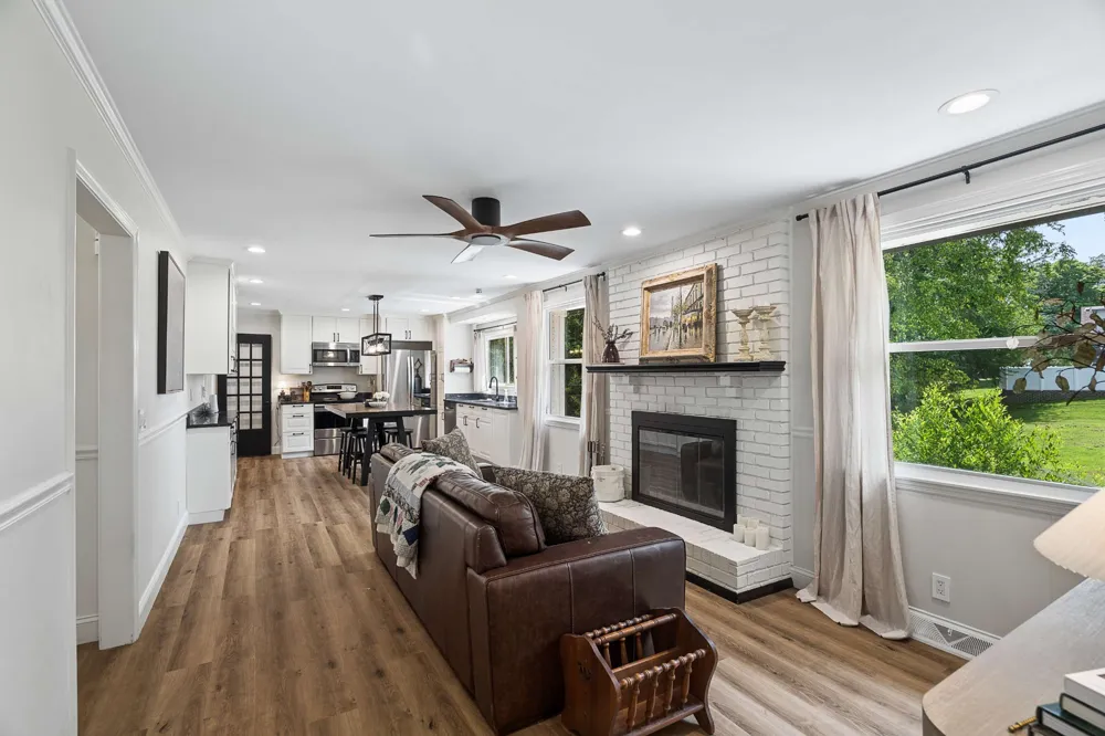 138 East Dr Hendersonville, TN 37075