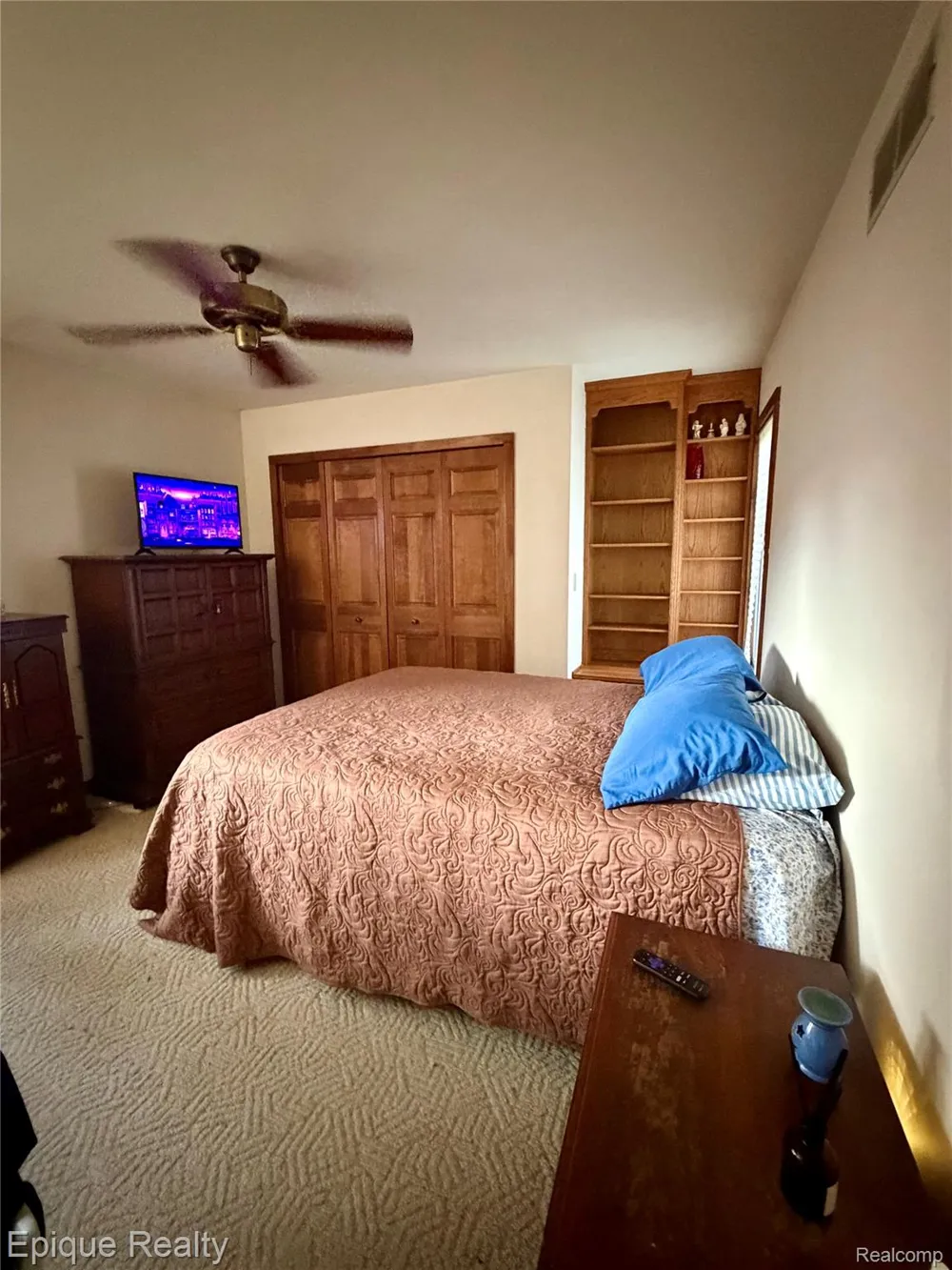 8484 Wesley Drive Flushing Charter Township, MI 48433