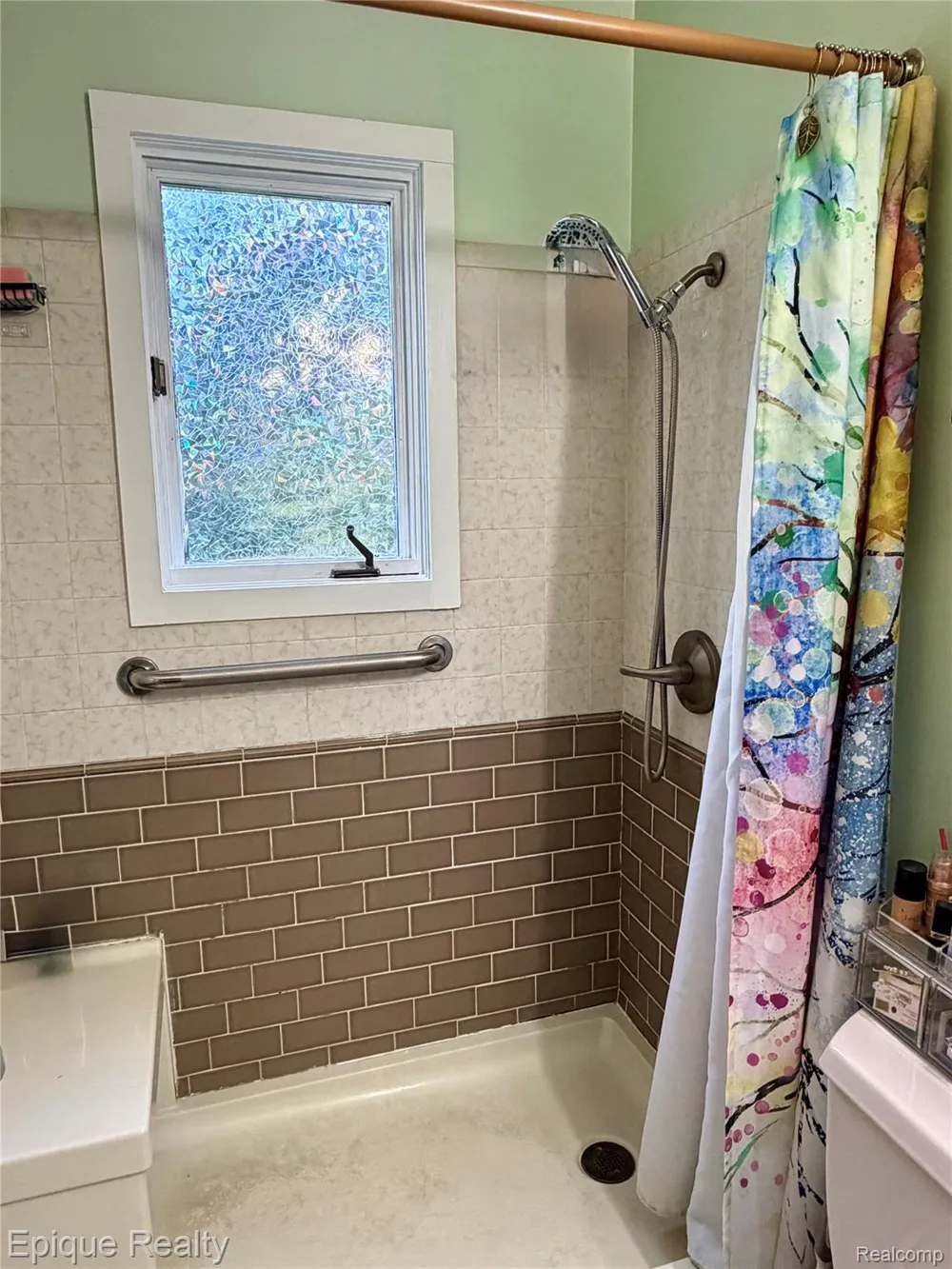 8484 Wesley Drive Flushing Charter Township, MI 48433