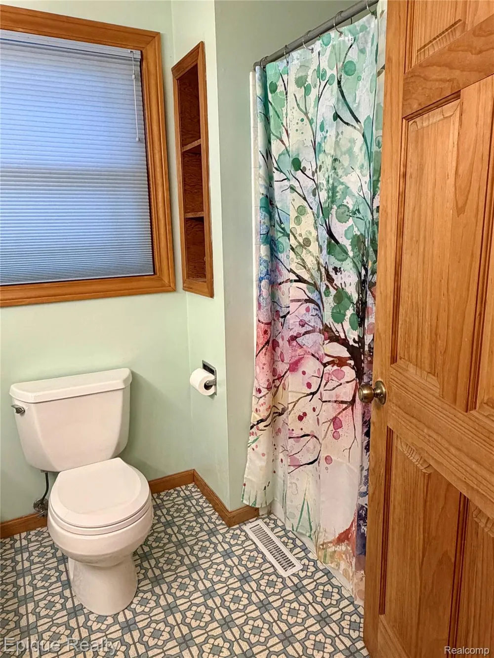 8484 Wesley Drive Flushing Charter Township, MI 48433
