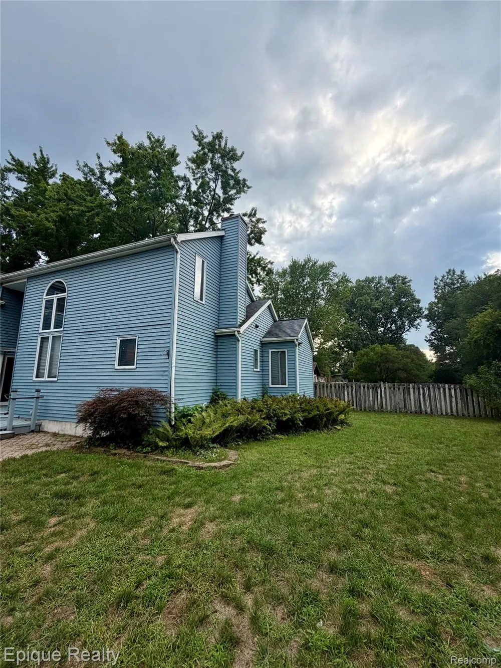 8484 Wesley Drive Flushing Charter Township, MI 48433