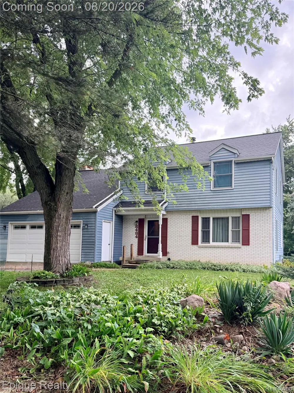 8484 Wesley Drive Flushing Charter Township, MI 48433
