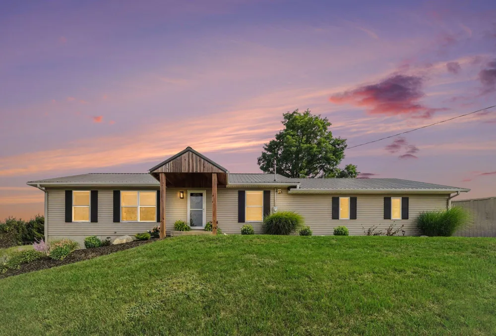 10320 Lincoln Lake Avenue NE Oakfield Township, MI 48838
