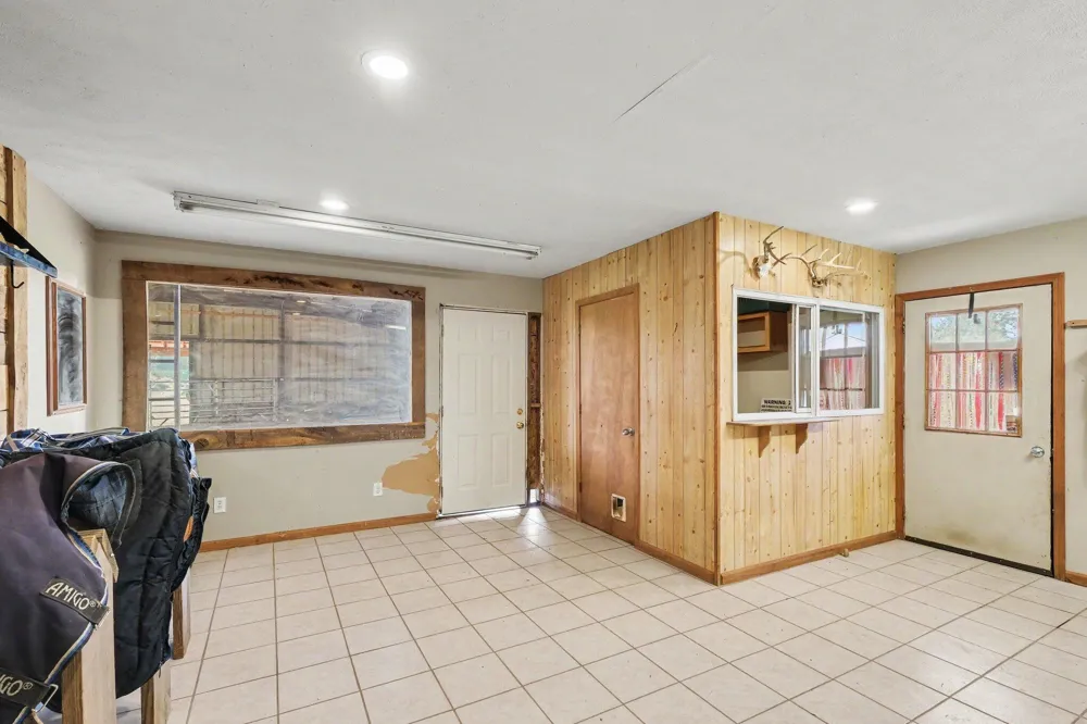 10320 Lincoln Lake Avenue NE Oakfield Township, MI 48838