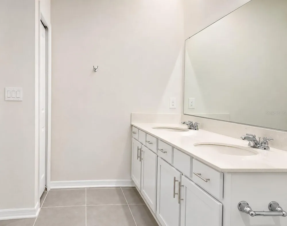 4249 BABBLING BROOK WAY Kissimmee, FL 34746