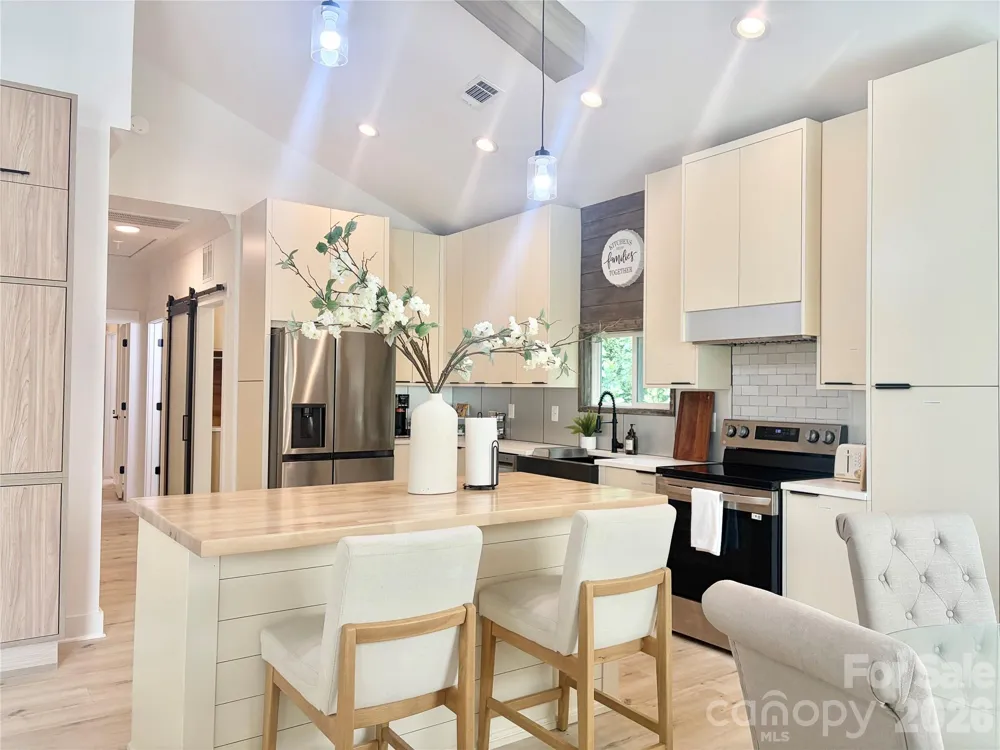 6524 Mintbrook Drive Mint Hill, NC 28227