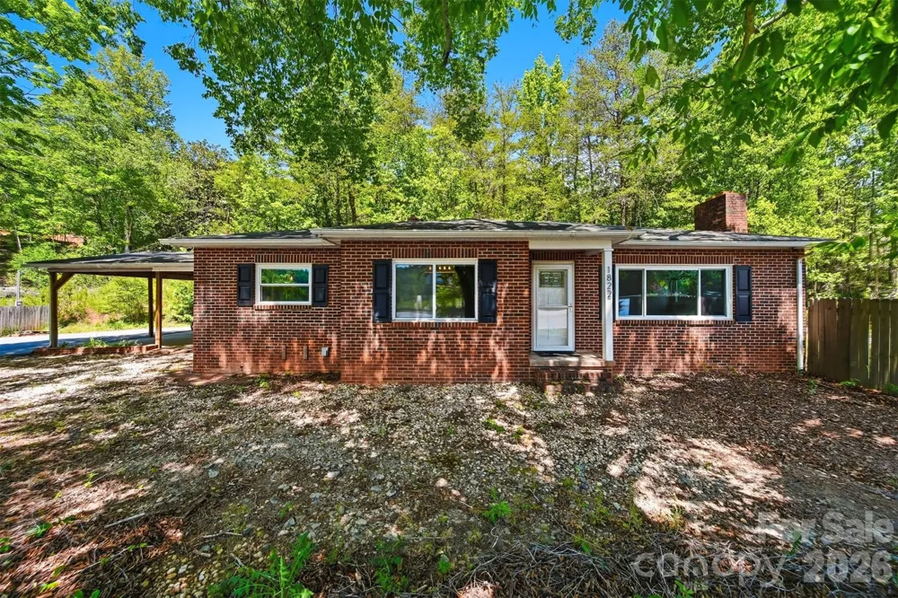 1822 Blowing Rock Boulevard Lenoir, NC 28645