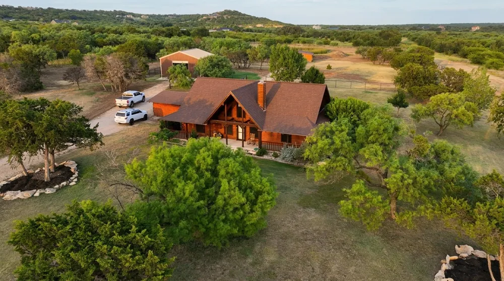 1222 Canyon Wren Loop Possum Kingdom Lake, TX 76449