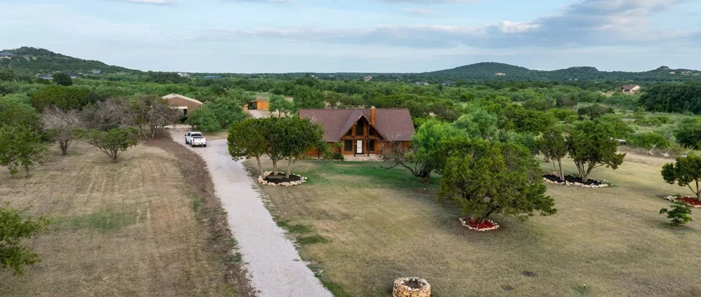 1222 Canyon Wren Loop Possum Kingdom Lake, TX 76449