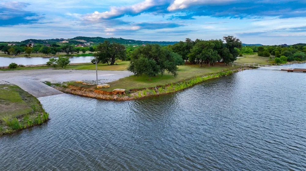 1222 Canyon Wren Loop Possum Kingdom Lake, TX 76449