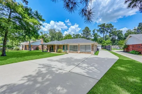 24522 Glen Loch Drive