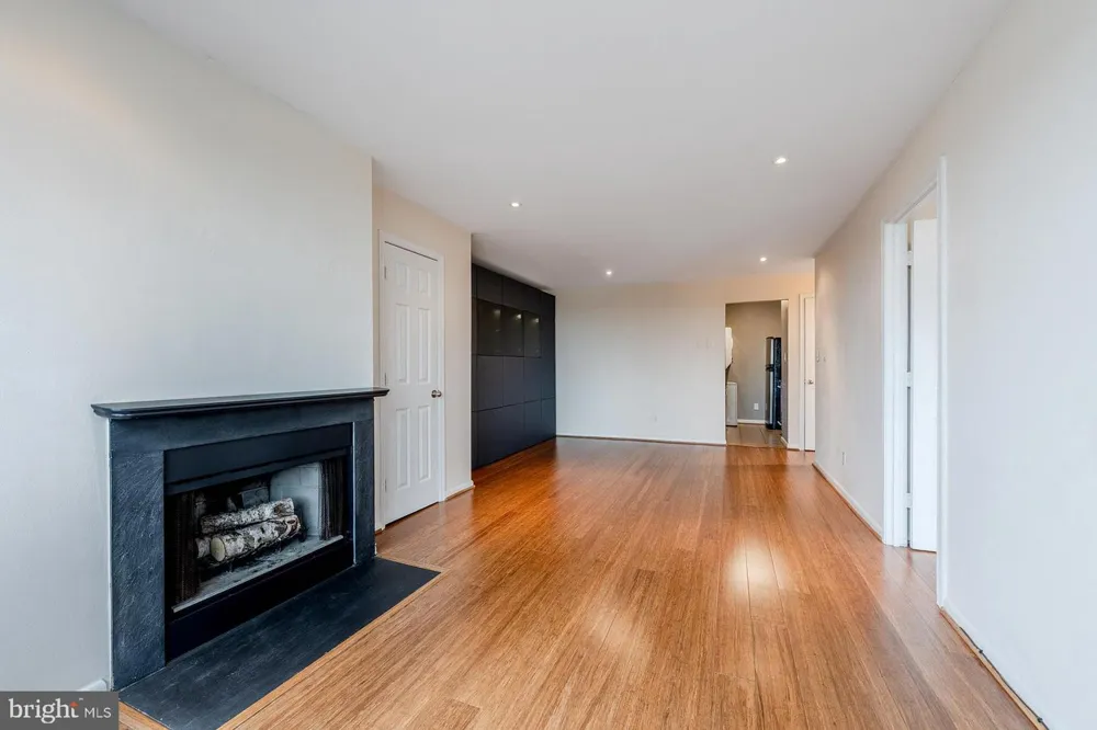 3217 WISCONSIN AVENUE NW #6A Washington, DC 20016