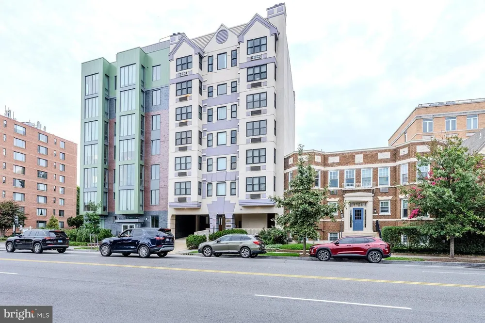 3217 WISCONSIN AVENUE NW #6A Washington, DC 20016