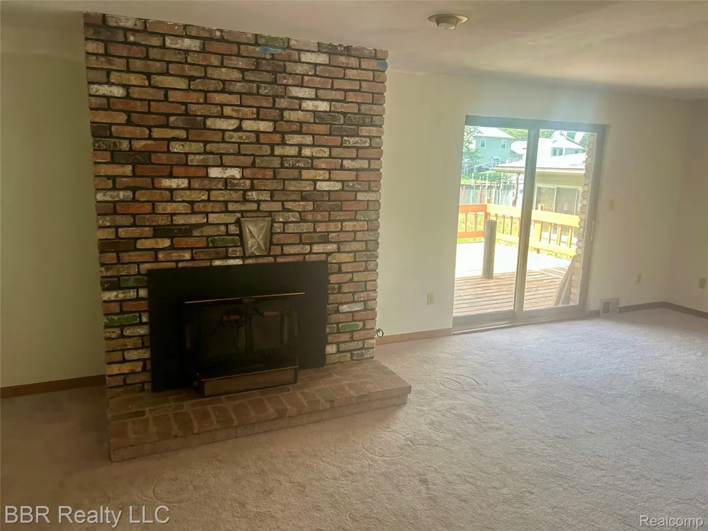30620 Bayview Gibraltar City, MI 48173