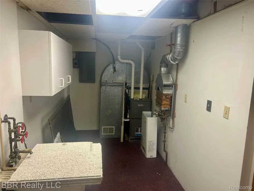 30620 Bayview Gibraltar City, MI 48173