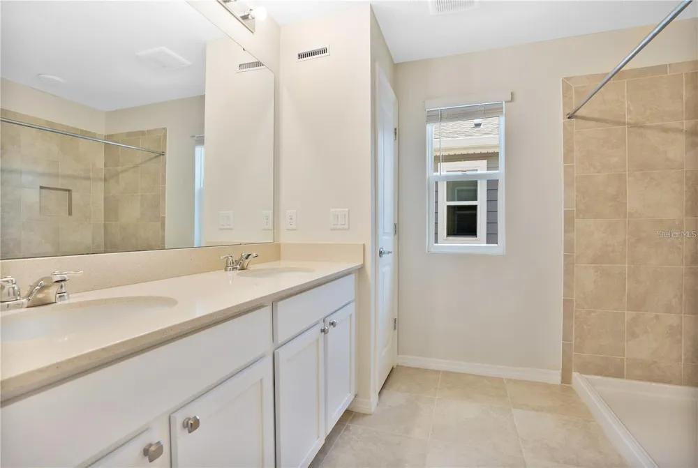 2552 BRIGHT JEWEL STREET Kissimmee, FL 34746