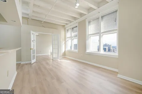 32 Peachtree ST