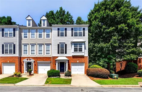 3327 Lathenview Court
