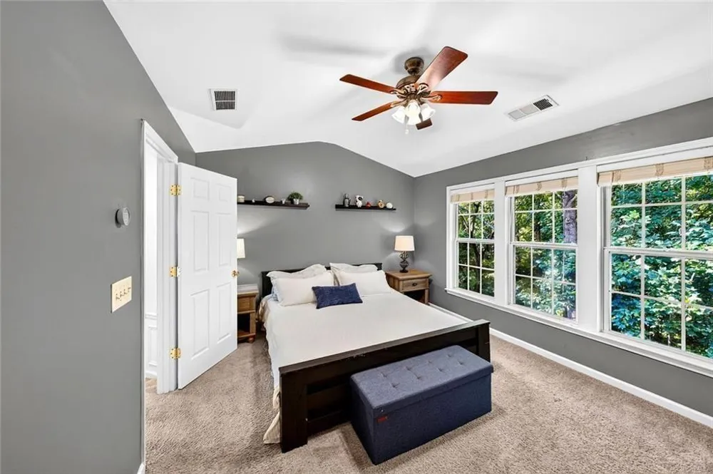 3327 Lathenview Court Alpharetta, GA 30004