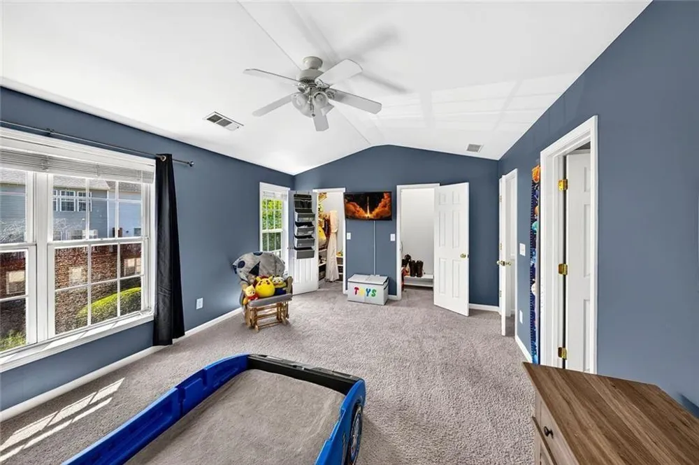 3327 Lathenview Court Alpharetta, GA 30004