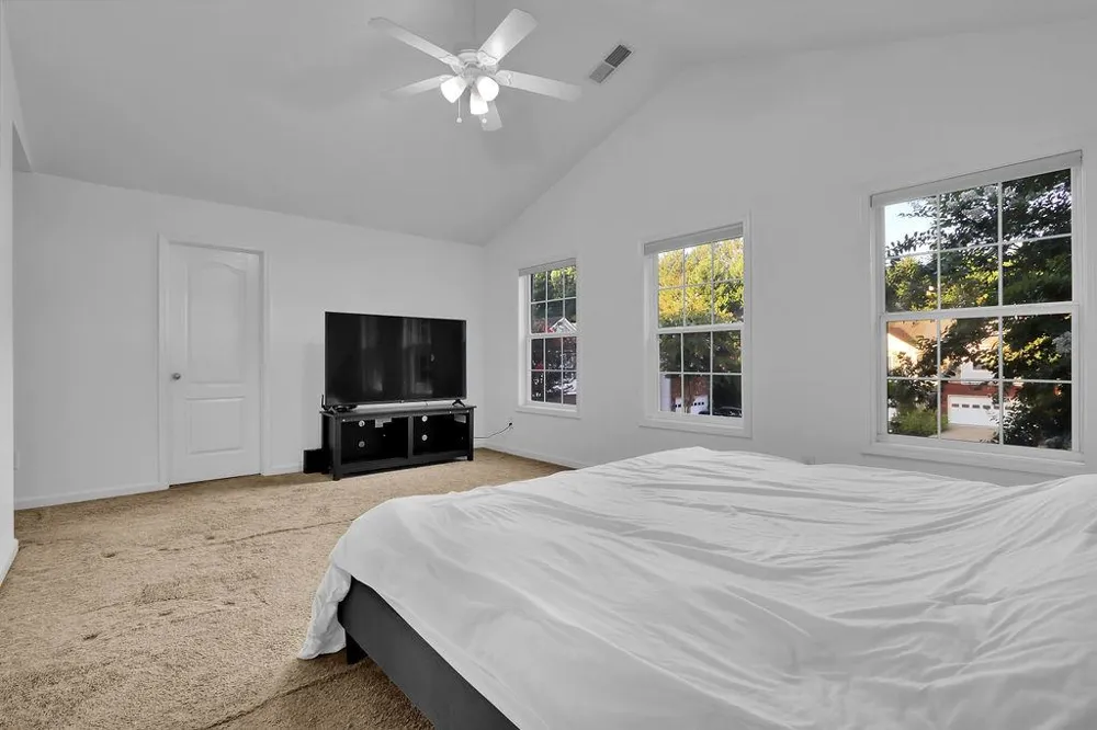 541 Woodland Park Terrace Lawrenceville, GA 30043