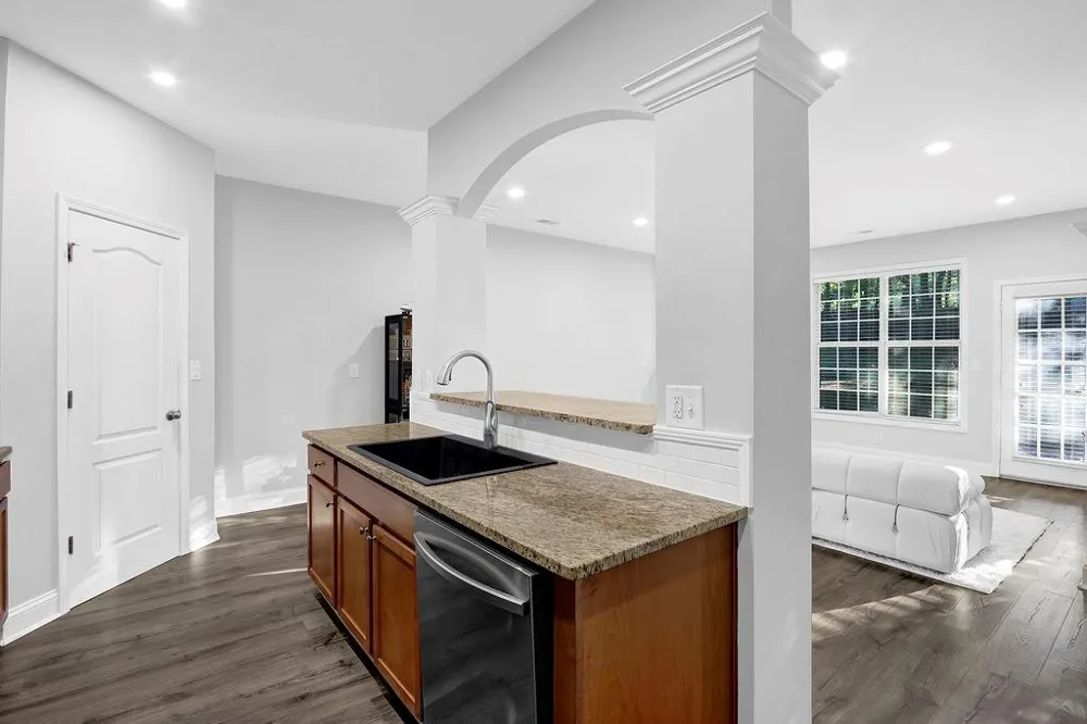 541 Woodland Park Terrace Lawrenceville, GA 30043