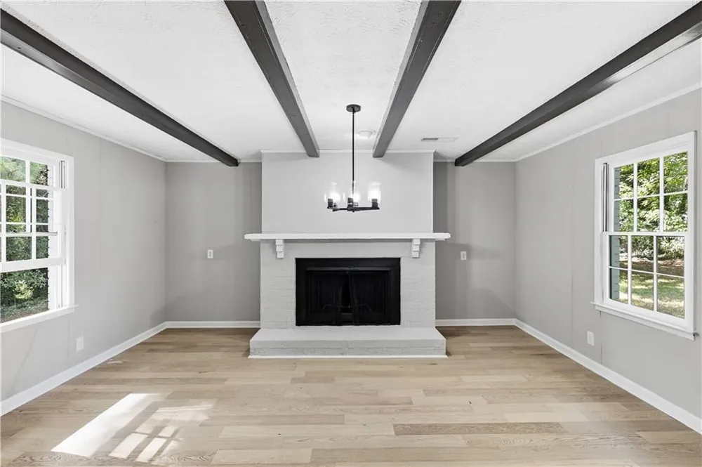 169 Robinhood Drive Newnan, GA 30263