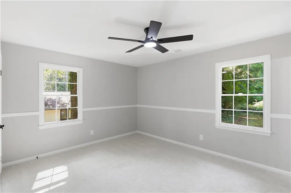169 Robinhood Drive Newnan, GA 30263