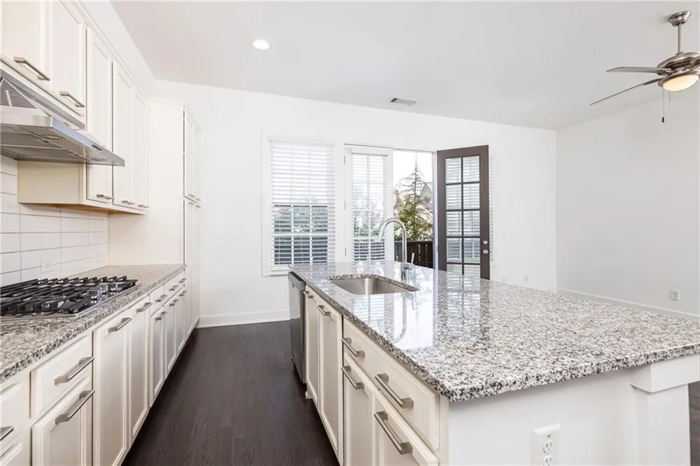 6678 Cadence Boulevard #74 Sandy Springs, GA 30328