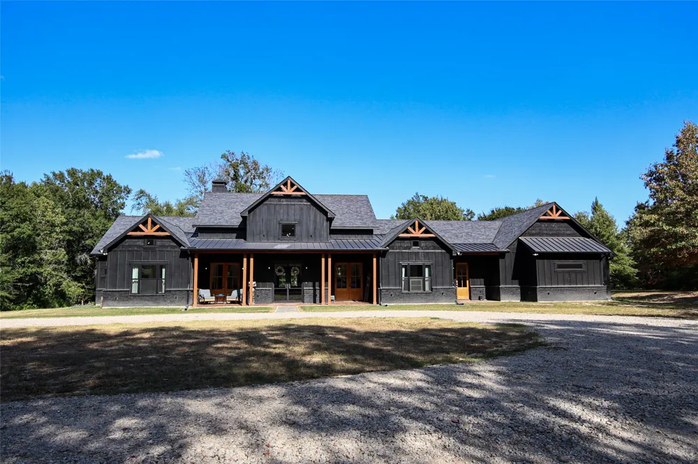 5541 Fm 1652 Grand Saline, TX 75140