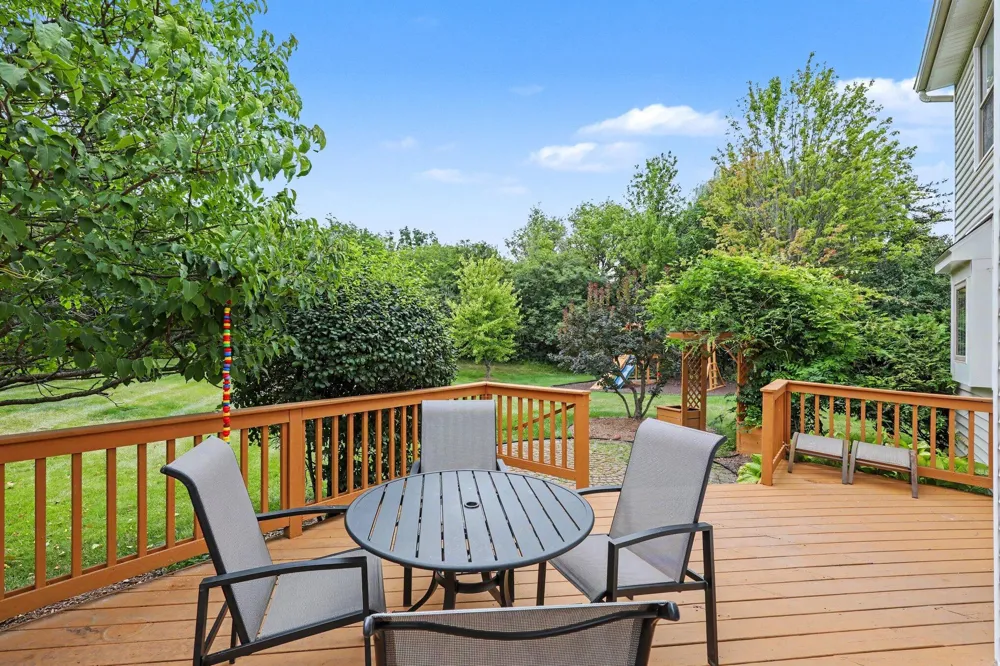 2138 Vail Court Ann Arbor, MI 48108