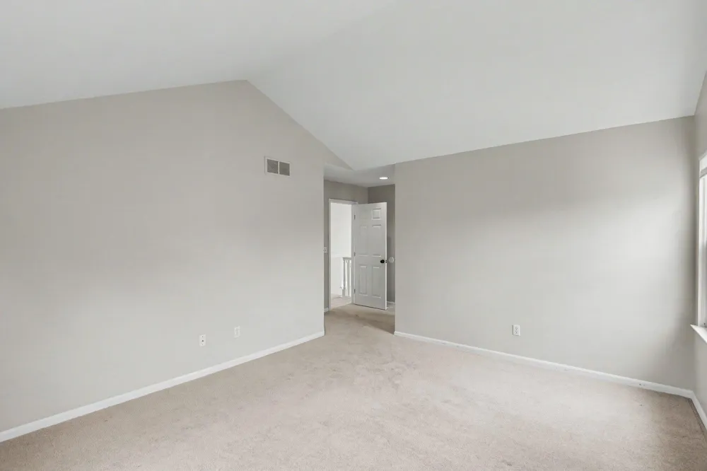 2138 Vail Court Ann Arbor, MI 48108
