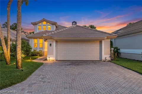 Enclave Drive