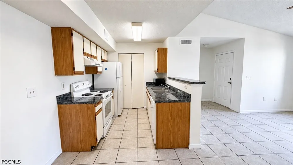 Equestrian Circle #1912 Fort Myers, FL 33907