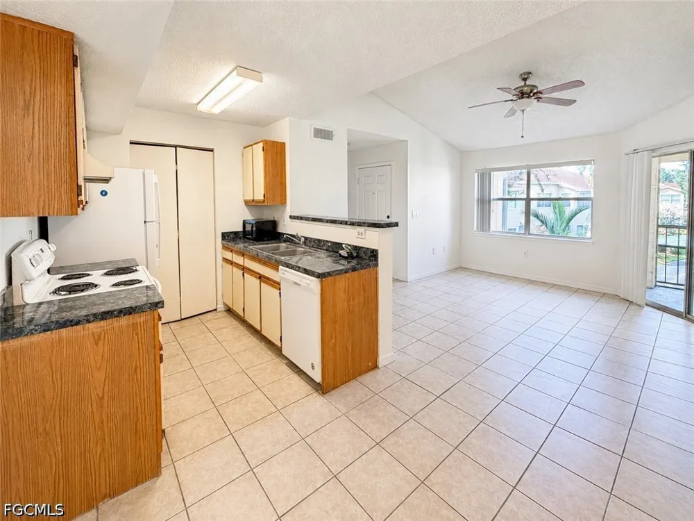 Equestrian Circle #1912 Fort Myers, FL 33907