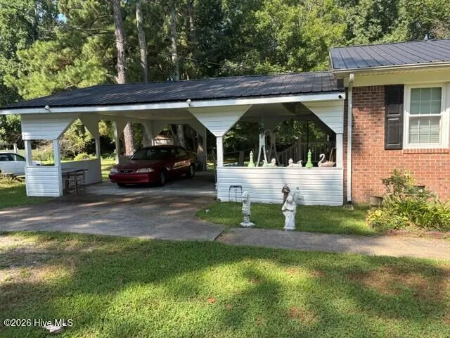 809 Meadow Road Colerain, NC 27924