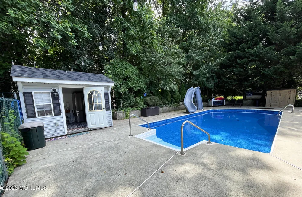 117 Sears Avenue Atlantic Highlands, NJ 07716