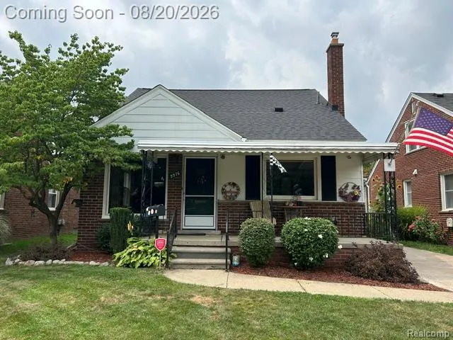 9976 Quandt Avenue Allen Park City, MI 48101