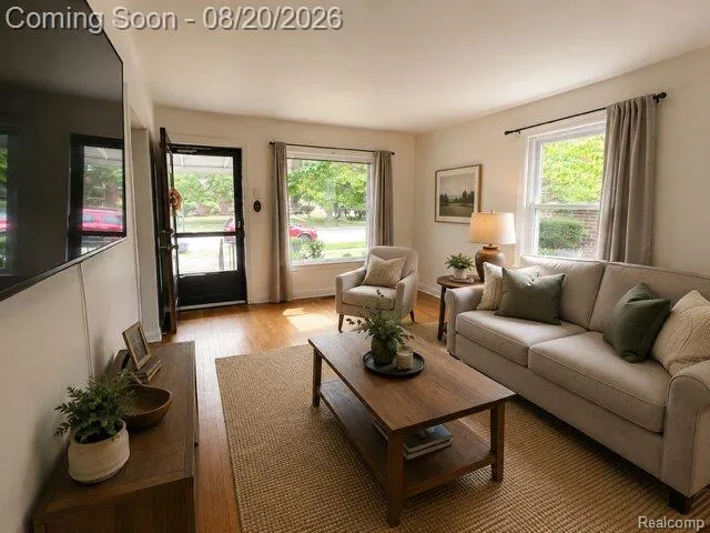 9976 Quandt Avenue Allen Park City, MI 48101