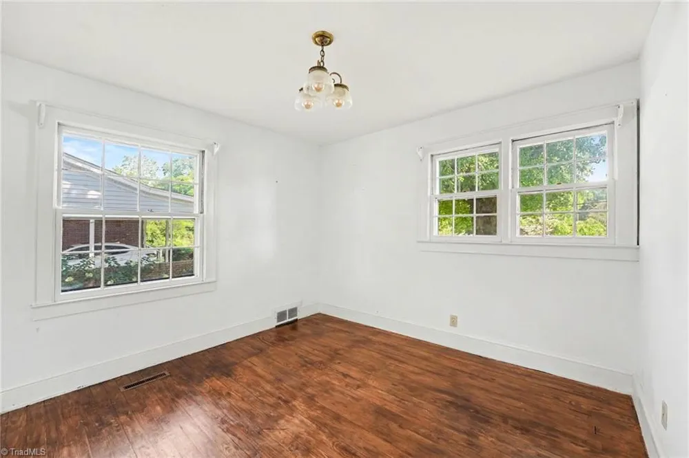 418 Felts Drive King, NC 27021