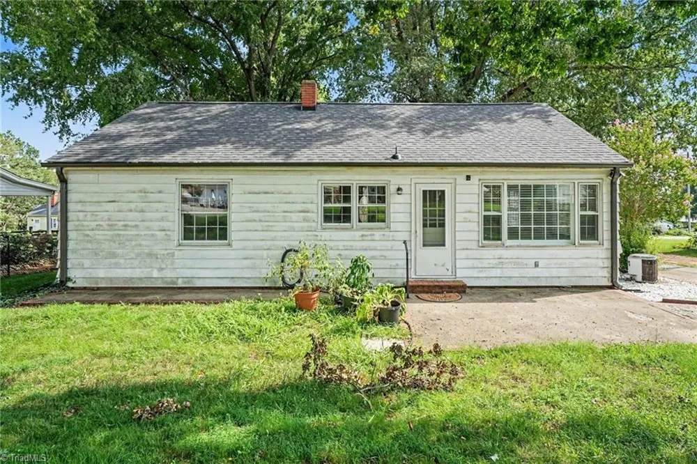 418 Felts Drive King, NC 27021